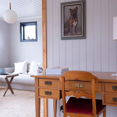 Lovely, Bright Apartment Overlooking Nature Fiskebackskil Luaran gambar
