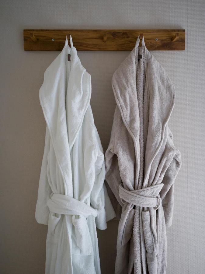 Lovely, Bright Apartment Overlooking Nature Fiskebackskil Luaran gambar