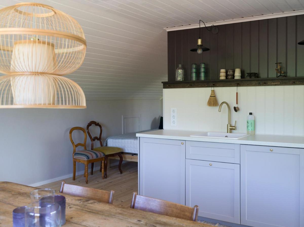 Lovely, Bright Apartment Overlooking Nature Fiskebackskil Luaran gambar